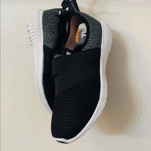 Memory Foam- Avia Tennis Shoe